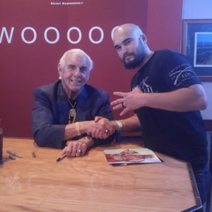 Meet your Posher, Tyler